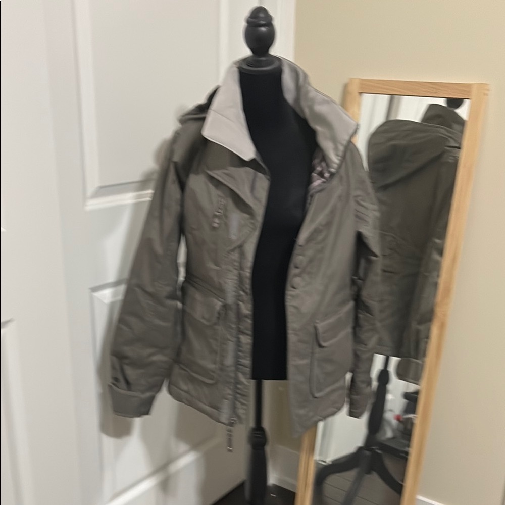 Burton snowboard jacket